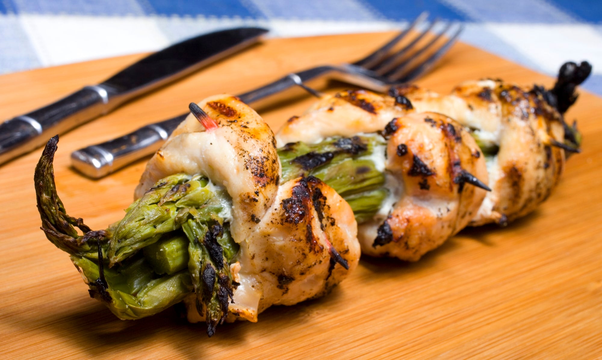 Chicken-Wrapped Asparagus – Duke's Mayo